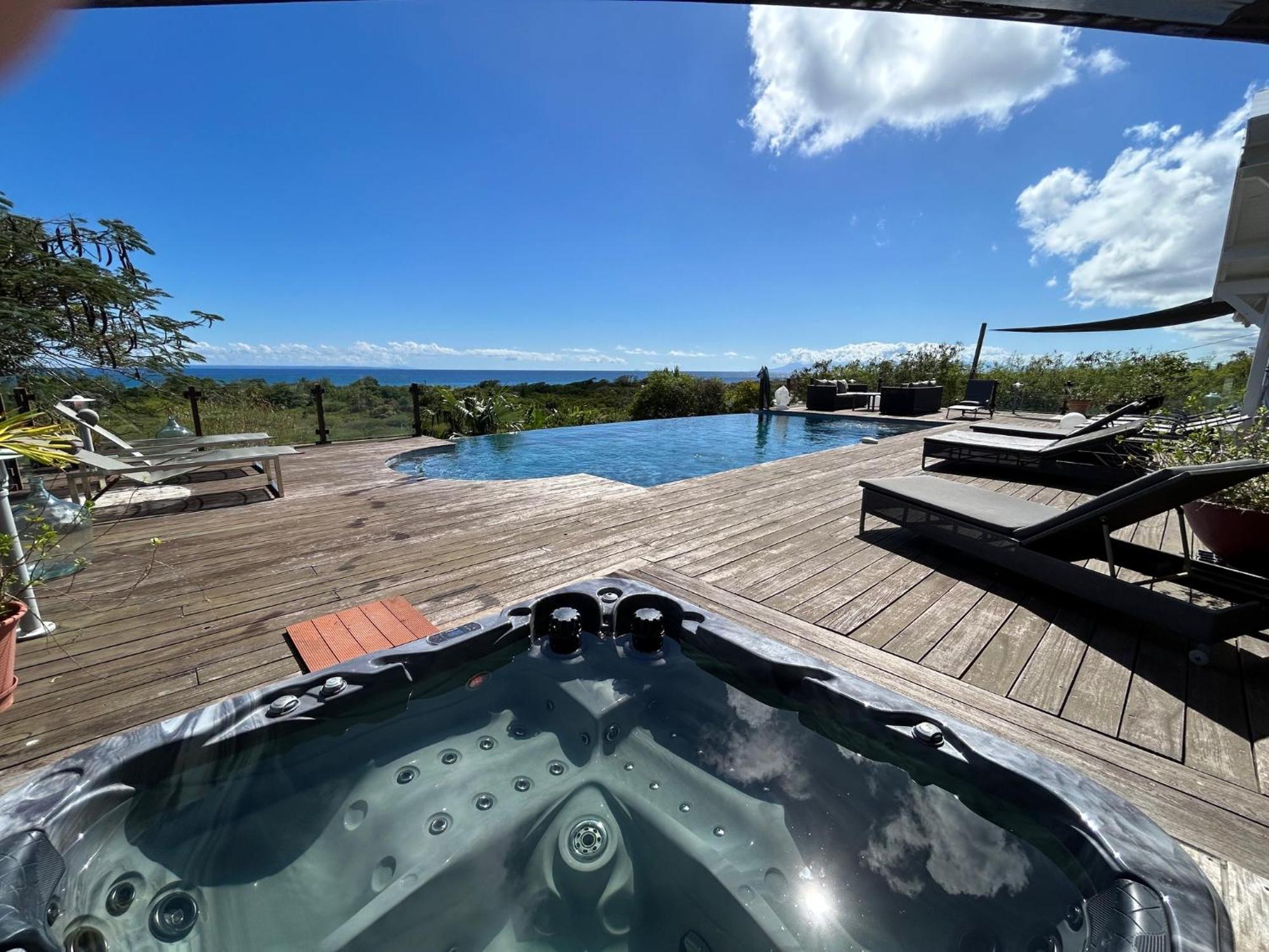Villa Deluxe L'Hacienda Villa Vue Mer 180 Piscine Jacuzzi Proche Plage Marina Golf Pointe Des Chateaux Et Casino Jardin Clos Voyage Durable Saint-Francois  Exterior photo