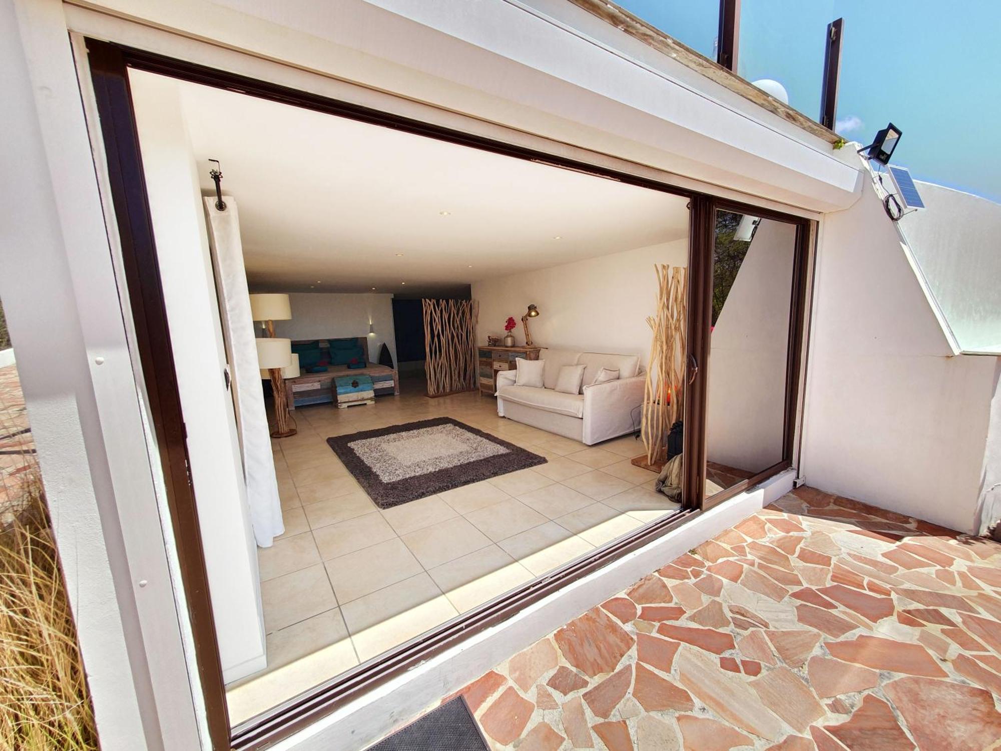 Villa Deluxe L'Hacienda Villa Vue Mer 180 Piscine Jacuzzi Proche Plage Marina Golf Pointe Des Chateaux Et Casino Jardin Clos Voyage Durable Saint-Francois  Room photo